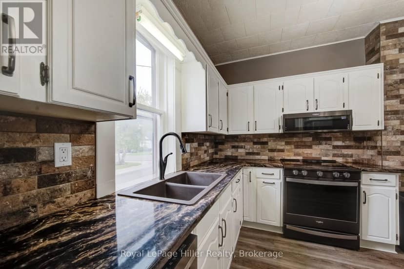 14 Pacific Avenue — photo 14 of 40