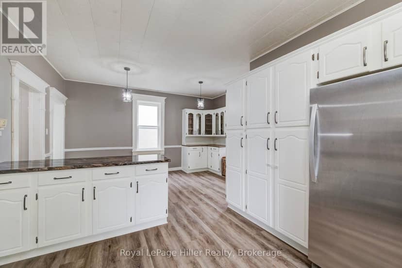 14 Pacific Avenue — photo 17 of 40