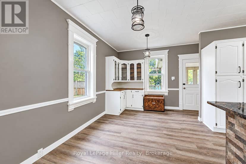 14 Pacific Avenue — photo 19 of 40