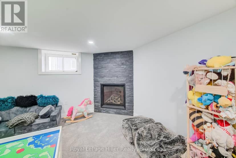 14 Pacific Avenue — photo 33 of 40