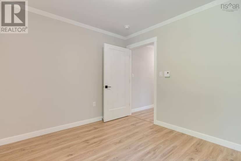 23 Lakecrest Drive — photo 31 of 40
