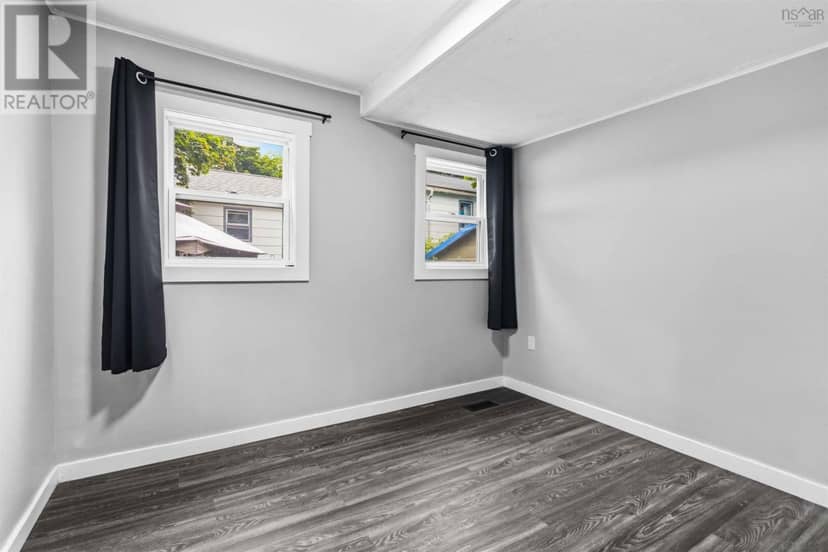 7 Eisenhauer Lane — photo 16 of 18