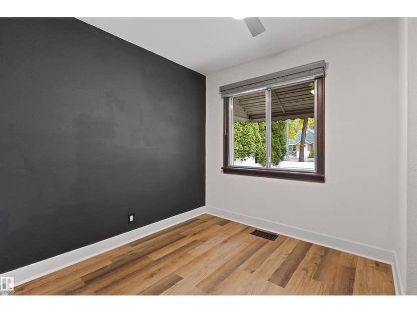 11414 84 ST NW — photo 18 of 39