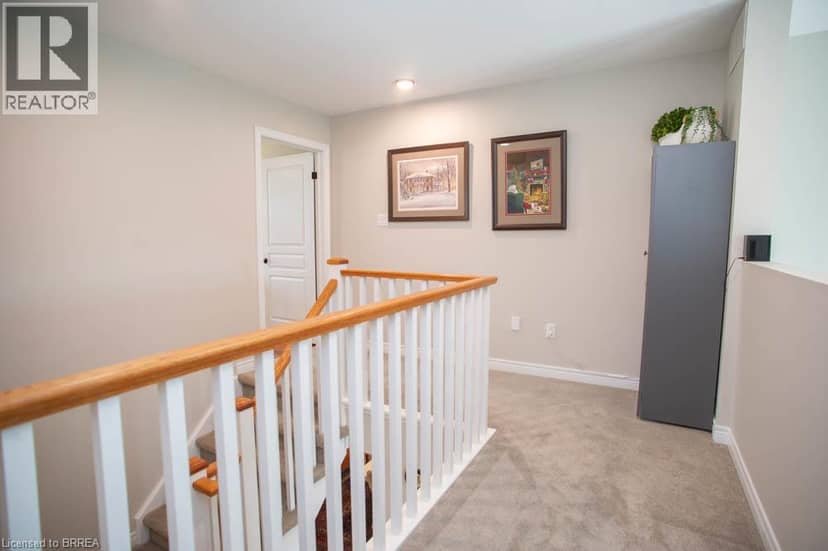 27 SCHOONER Drive — photo 21 of 40