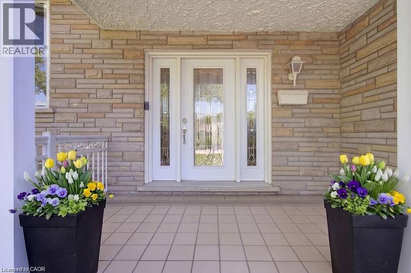 2344 BRINELL Avenue, Burlington, photo 2