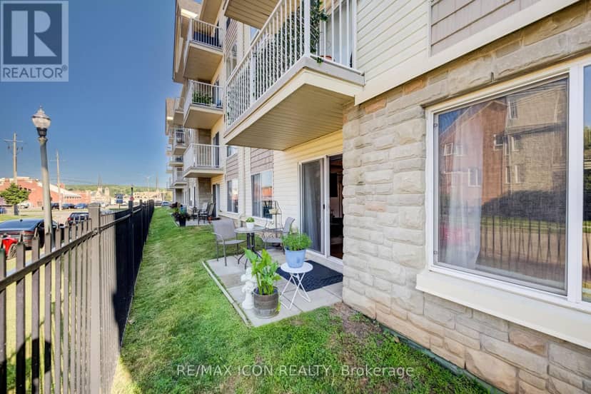 118 - 8 Harris Street — photo 24 of 34
