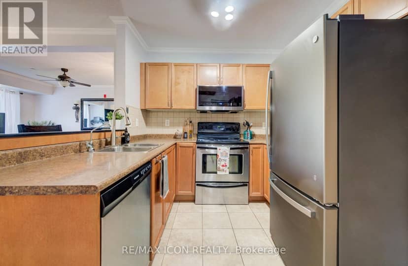 118 - 8 Harris Street — photo 5 of 34