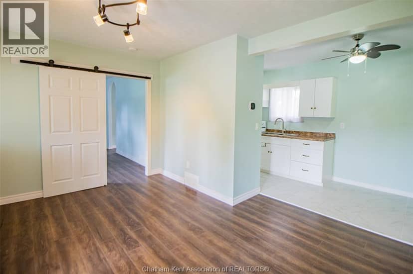 35 Berry Street — photo 7 of 12