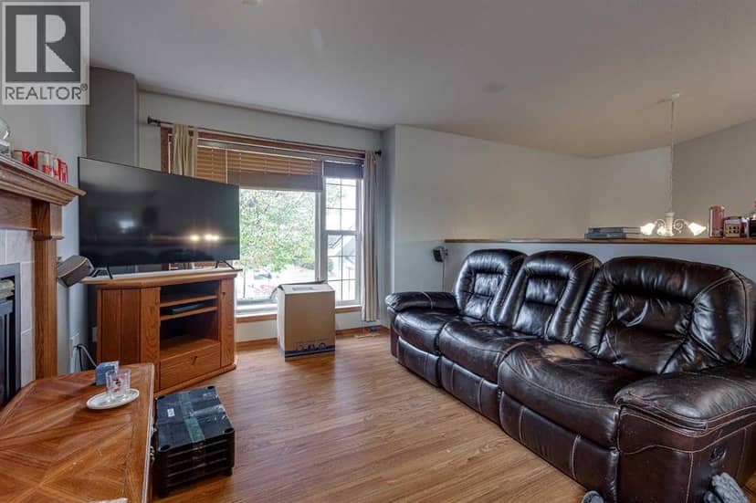 13 Dumas Crescent, Red Deer, photo 8