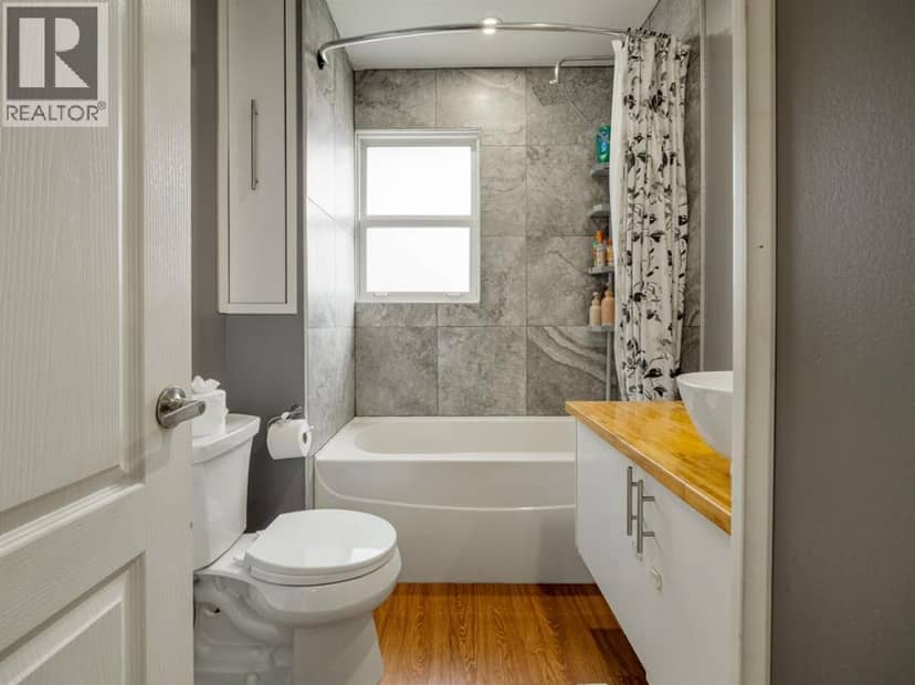 2219 14 Street — photo 12 of 40