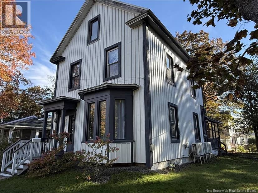 15 Veazey Street, St. Stephen, photo 2