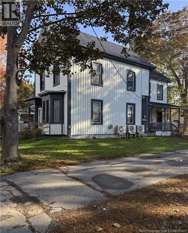 15 Veazey Street, St. Stephen, photo 4