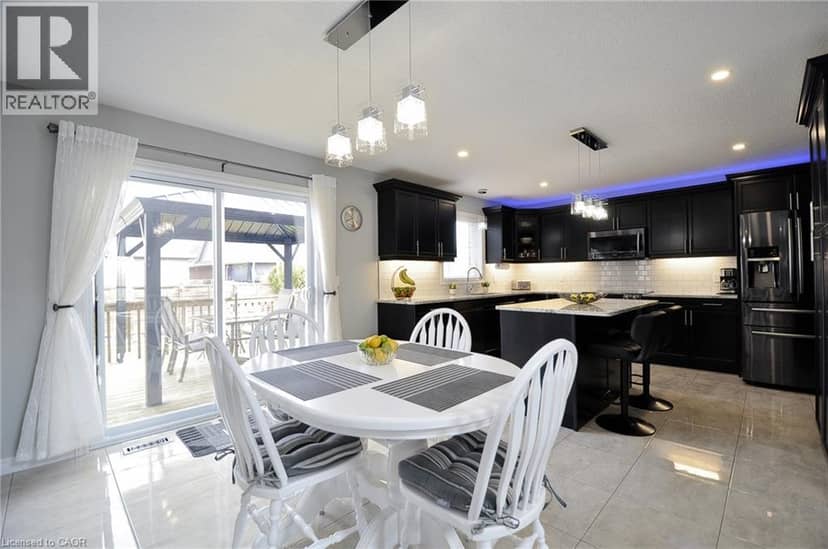 82 CURTIS Street, Innerkip, photo 6