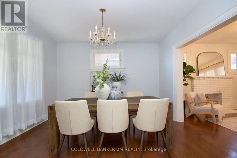 49 Brock Street E — photo 13 of 27
