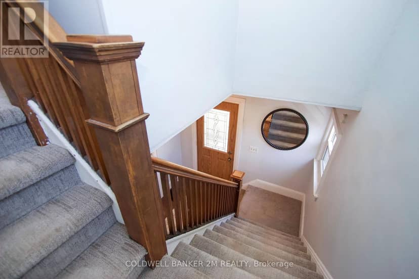 49 Brock Street E — photo 19 of 27