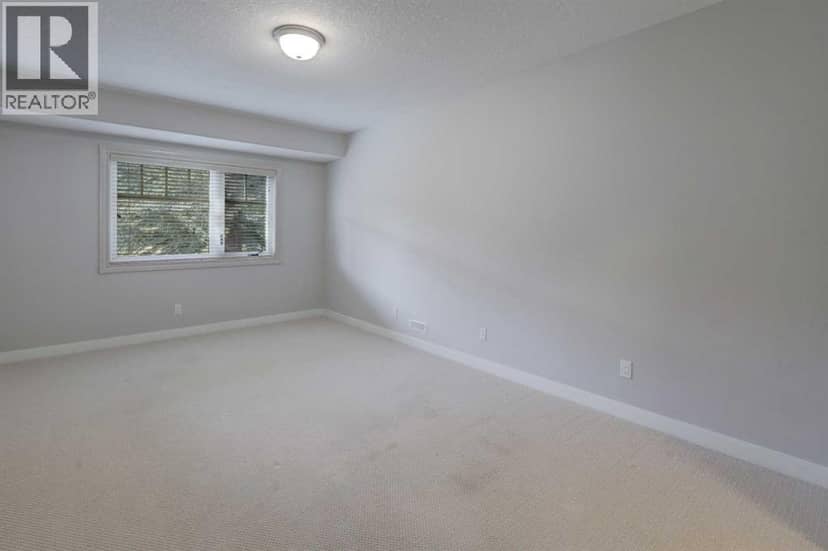 103 Bridle Estates Mews SW — photo 30 of 37