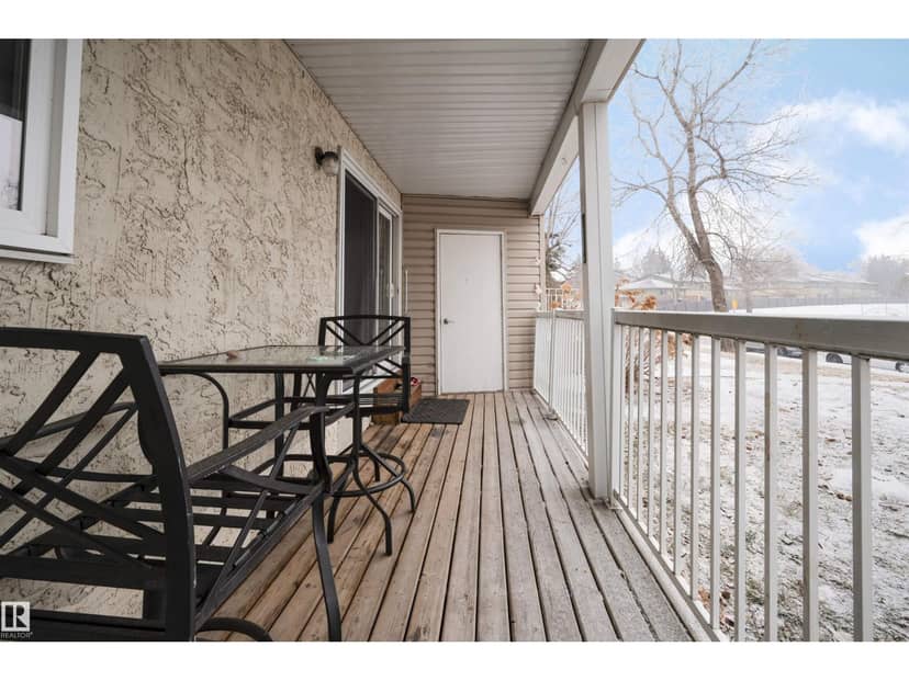 #104 316 Woodbridge WY — photo 30 of 37