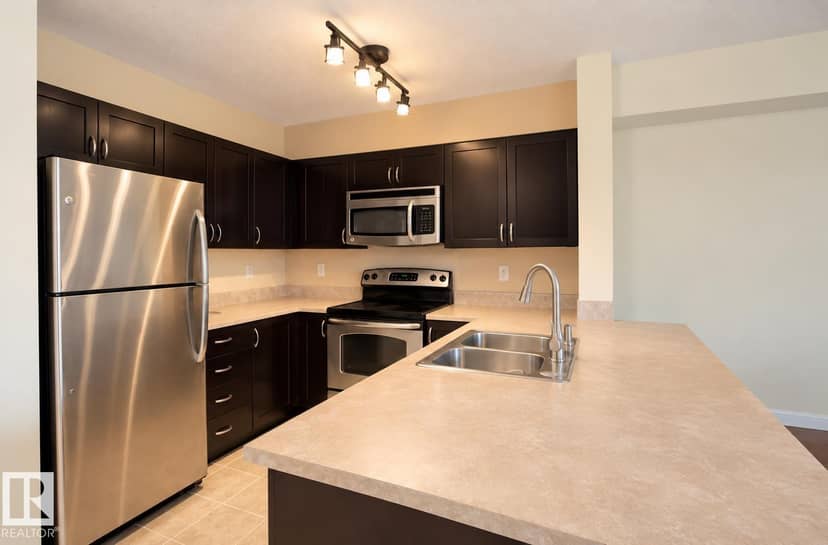 #125 920 156 ST NW, Edmonton, photo 5