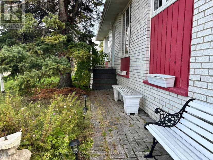 15 Lasalle Avenue, Kapuskasing, photo 6