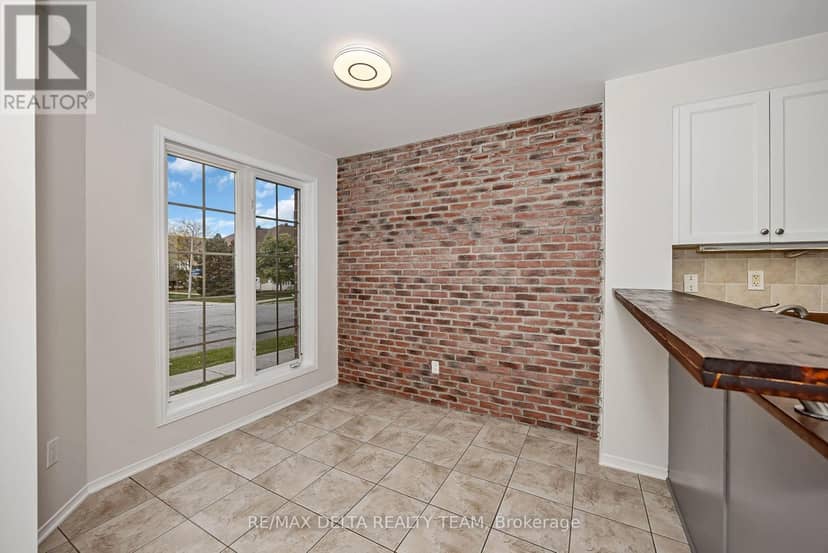 900 Longfields Drive, Ottawa, photo 6