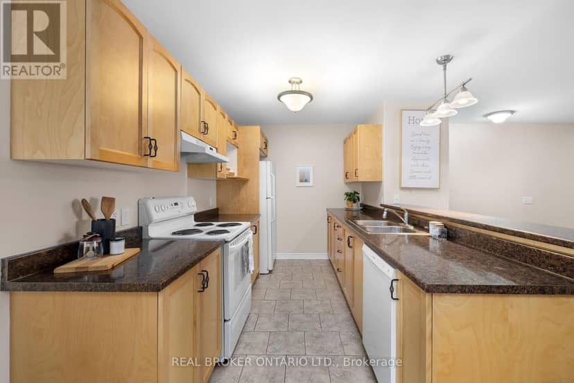 2 - 125 Prescott Street — photo 16 of 40