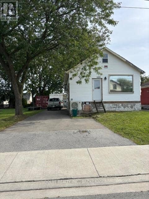4354 Third Avenue, Niagara Falls