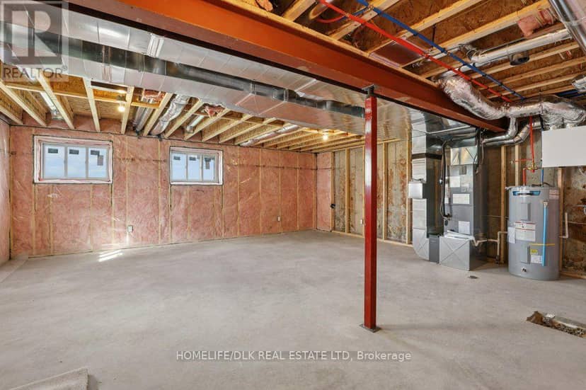 1013 Dobbie Street — photo 29 of 35