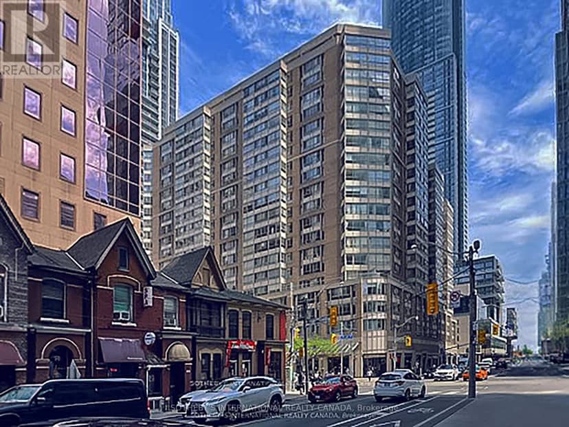 1715 - 711 Bay Street — photo 23 of 23