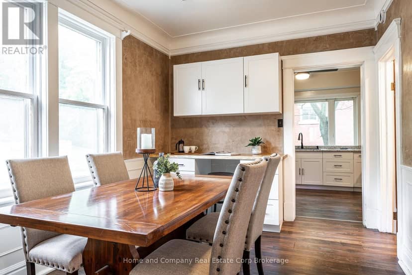 3 Daly Avenue — photo 16 of 40