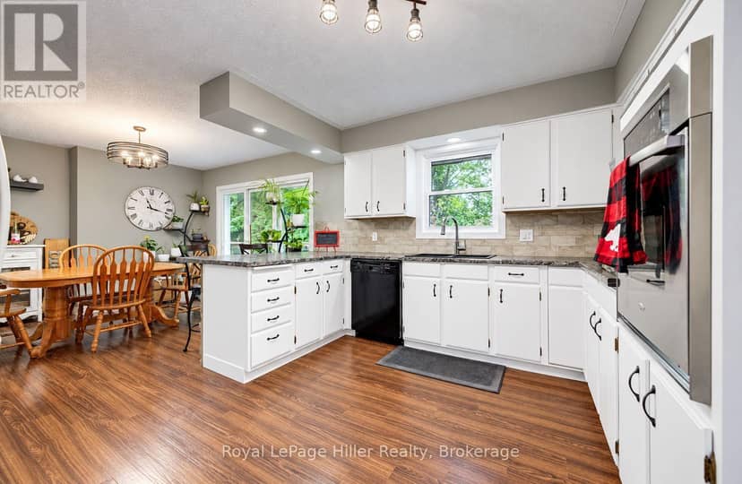 3209 Perth Road 163 Road — photo 12 of 35