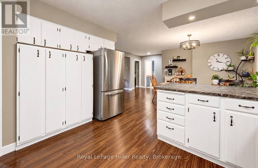 3209 Perth Road 163 Road — photo 13 of 35
