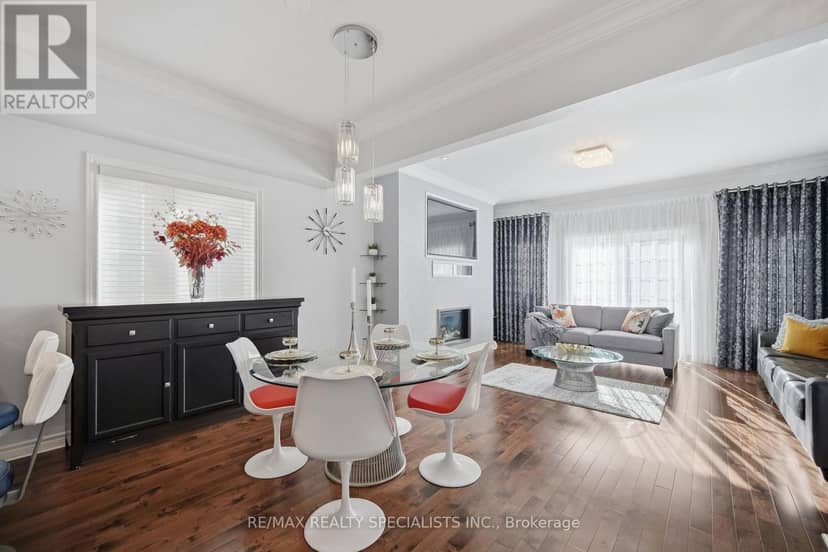 935 Barbados Street — photo 12 of 40