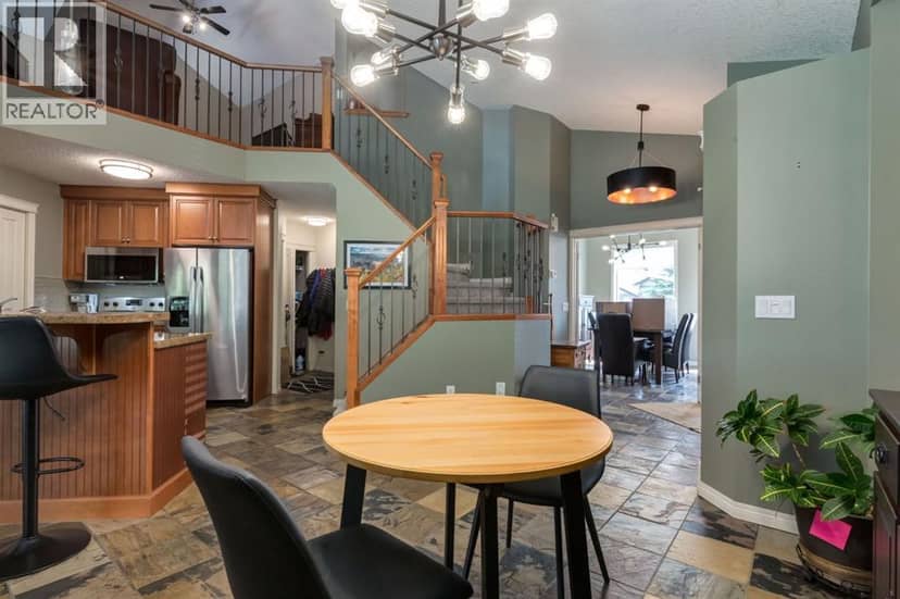 218 Springbank Villas SW, Calgary, photo 6