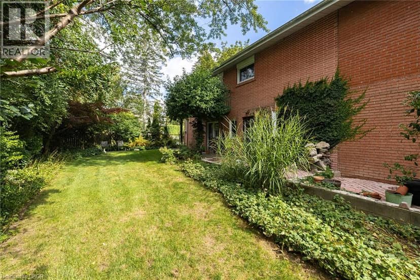 1242 DONLEA Crescent — photo 12 of 19