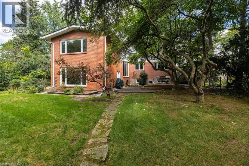 1242 DONLEA Crescent — photo 13 of 19