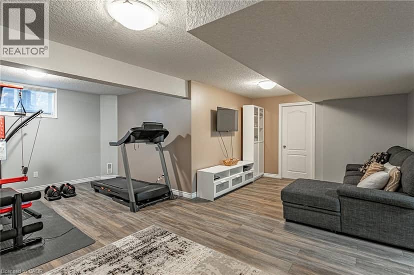 53 APPLEWOOD Street — photo 30 of 40