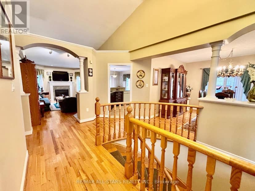 87 Lori Avenue — photo 11 of 35