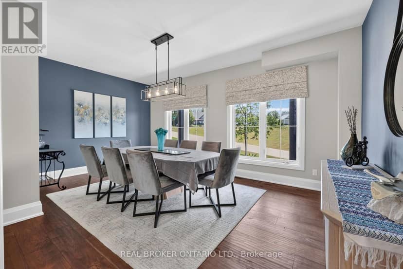 29 Thoroughbred Drive — photo 17 of 40