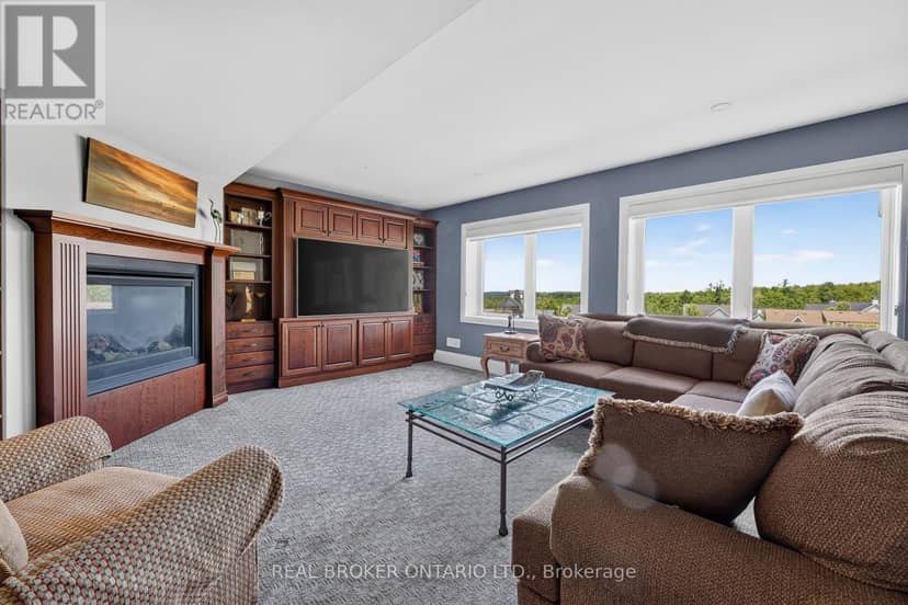29 Thoroughbred Drive — photo 30 of 40
