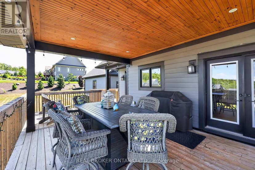 29 Thoroughbred Drive — photo 37 of 40