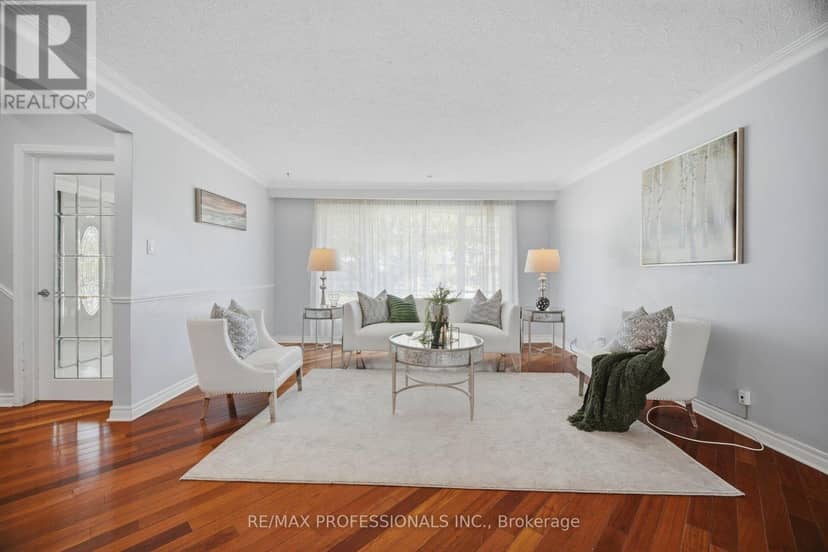 75 Sabrina Drive — photo 11 of 40