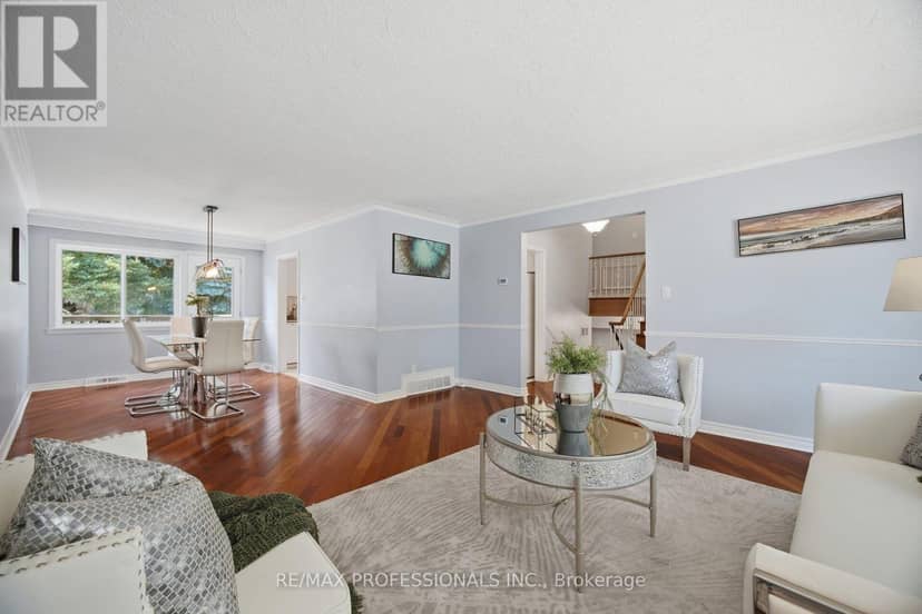 75 Sabrina Drive — photo 13 of 40