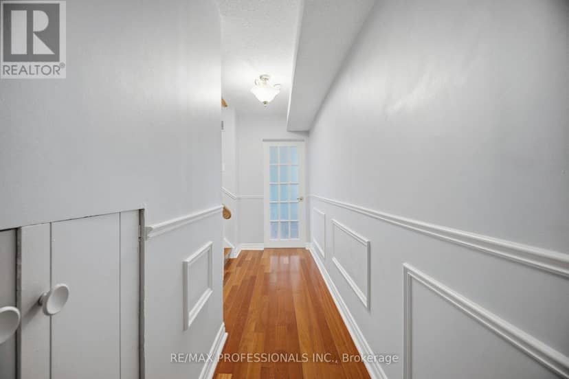75 Sabrina Drive — photo 28 of 40