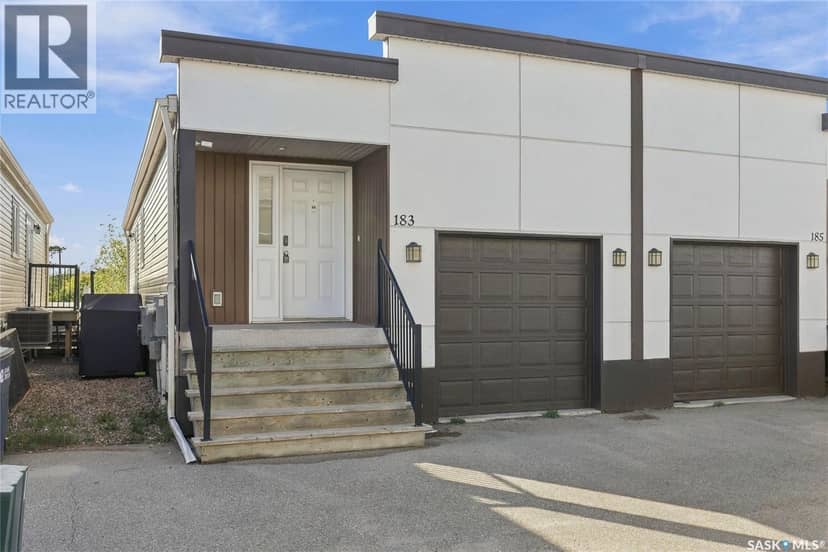 183 Chateau Crescent — photo 1 of 27