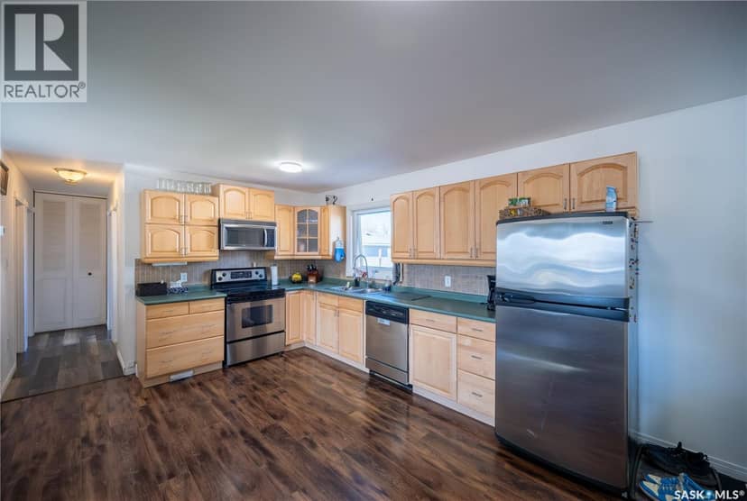 72 Redwood DRIVE — photo 13 of 40