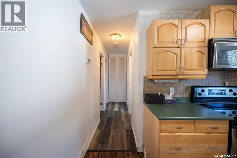 72 Redwood DRIVE — photo 14 of 40