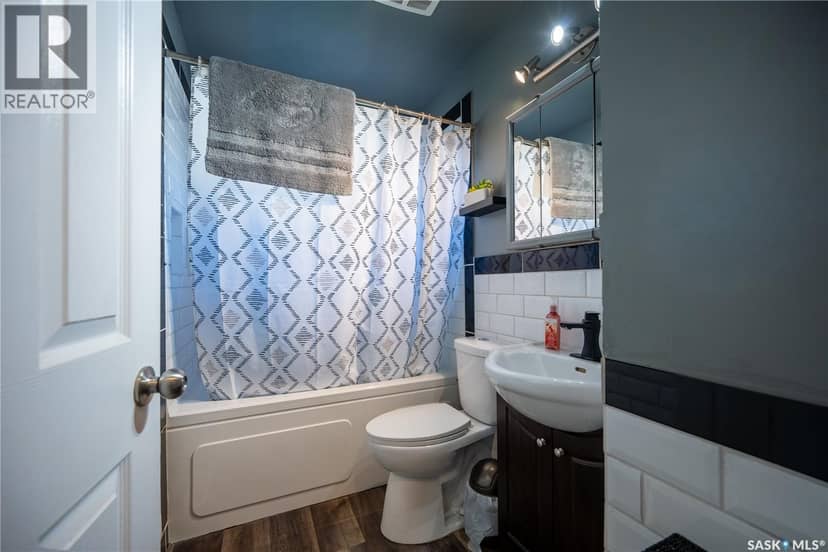 72 Redwood DRIVE — photo 20 of 40
