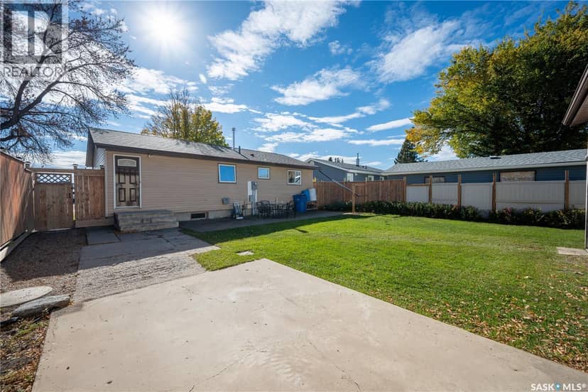 72 Redwood DRIVE — photo 31 of 40