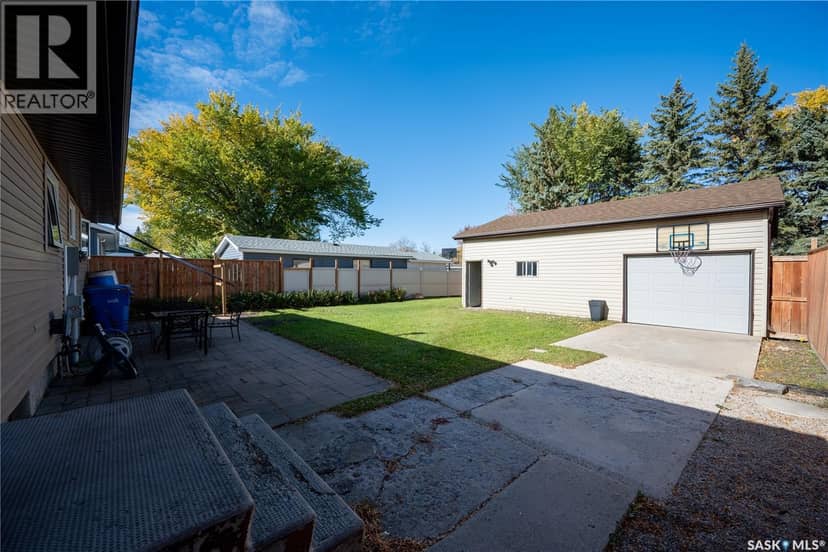 72 Redwood DRIVE — photo 33 of 40