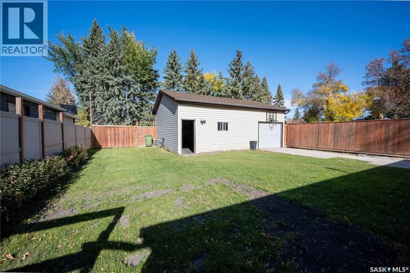 72 Redwood DRIVE — photo 35 of 40